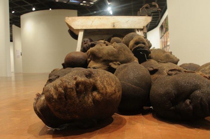Delírios de Catarina (The Ravings of Catherine, 2017) by Caetano Dias